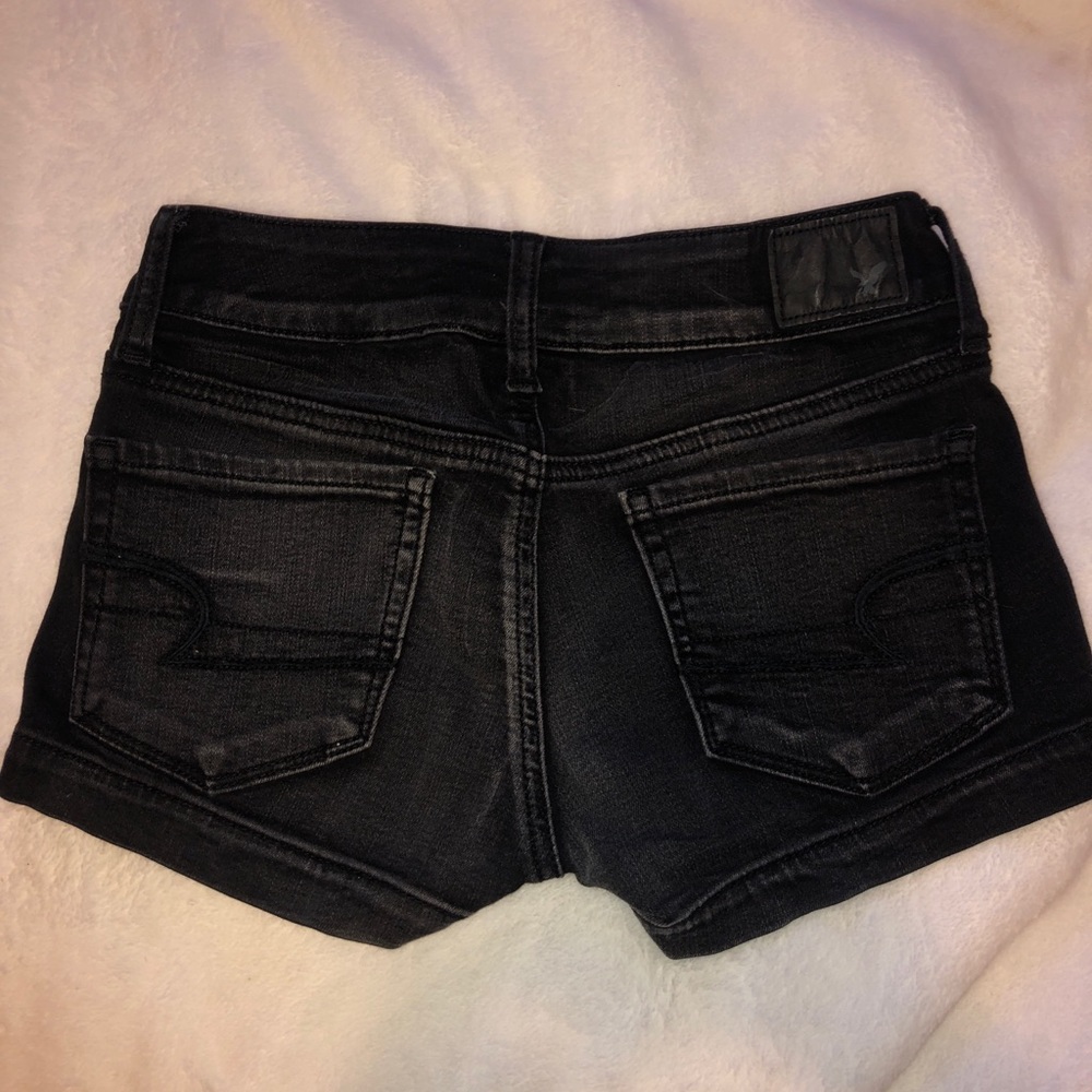 american eagle black jean shorts - Picture 2 of 2